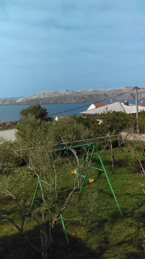 Guesthouse Bili Karlobag Exterior photo
